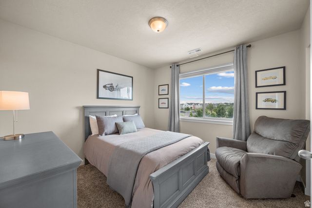 955 W DELOREAN LN, Midvale, UT 84047