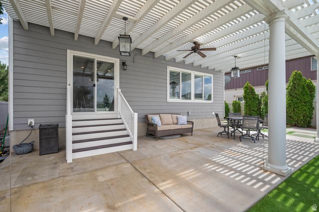 955 W DELOREAN LN, Midvale, UT 84047