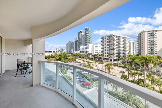 3800 S Ocean Dr 516, Hollywood, FL 33019