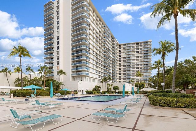 3800 S Ocean Dr 516, Hollywood, FL 33019