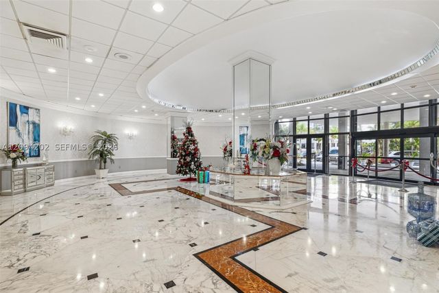 3800 S Ocean Dr 516, Hollywood, FL 33019