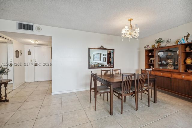 3800 S Ocean Dr 516, Hollywood, FL 33019