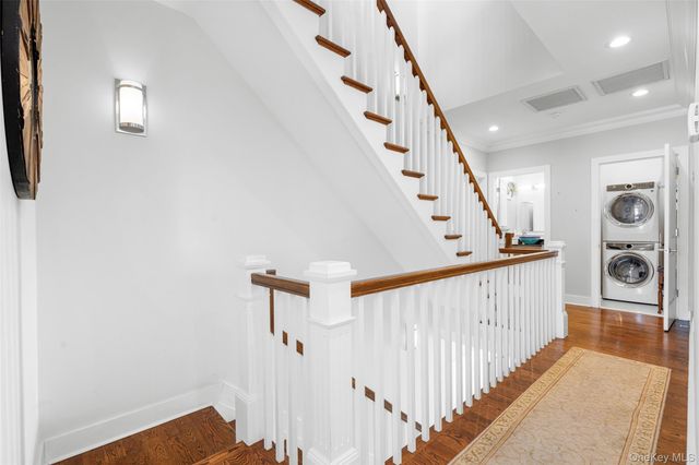 72 Island Point 72, Bronx, NY 10464