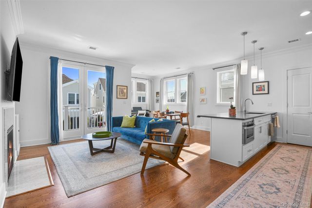 72 Island Point 72, Bronx, NY 10464