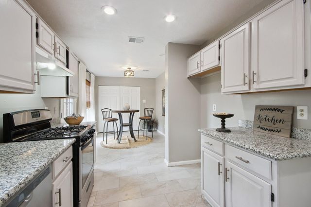 4922 Dobbin Springs Lane, Kingwood, TX 77345