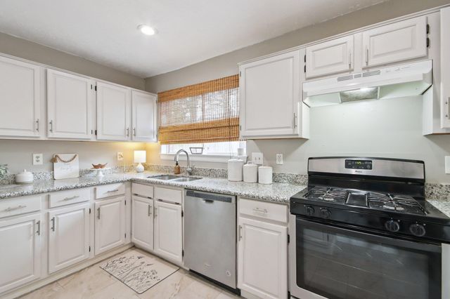 4922 Dobbin Springs Lane, Kingwood, TX 77345