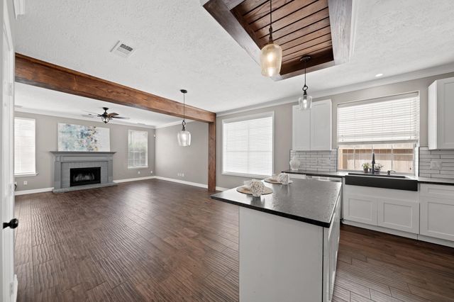 1207 Wildewood Court, Sugar Land, TX 77479