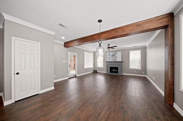 1207 Wildewood Court, Sugar Land, TX 77479