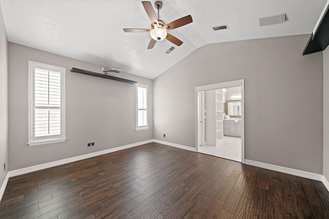 1207 Wildewood Court, Sugar Land, TX 77479