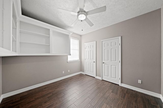 1207 Wildewood Court, Sugar Land, TX 77479