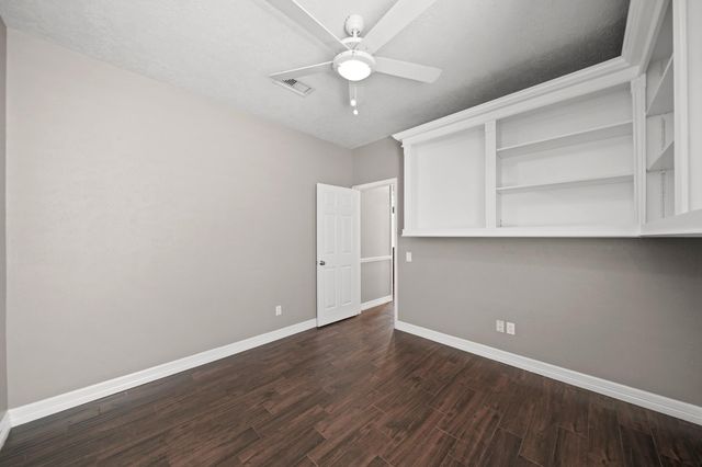 1207 Wildewood Court, Sugar Land, TX 77479