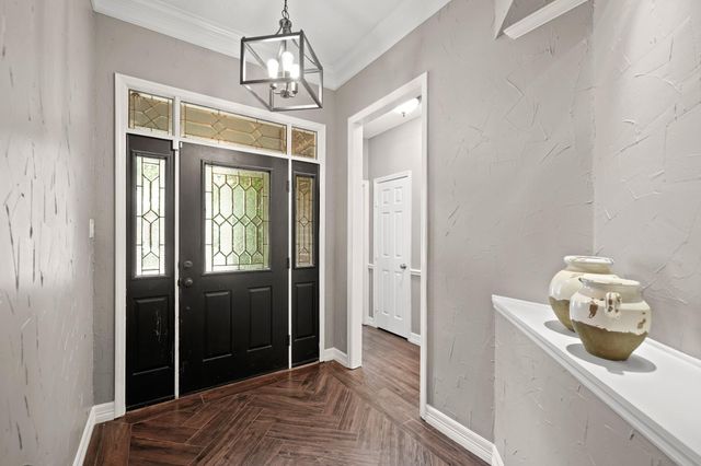 1207 Wildewood Court, Sugar Land, TX 77479
