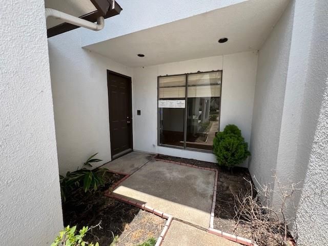7655 S Braeswood Boulevard 8, Houston, TX 77071