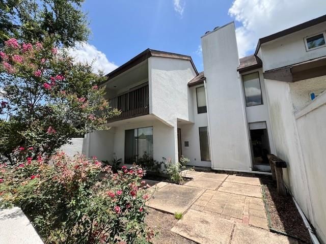 7655 S Braeswood Boulevard 8, Houston, TX 77071