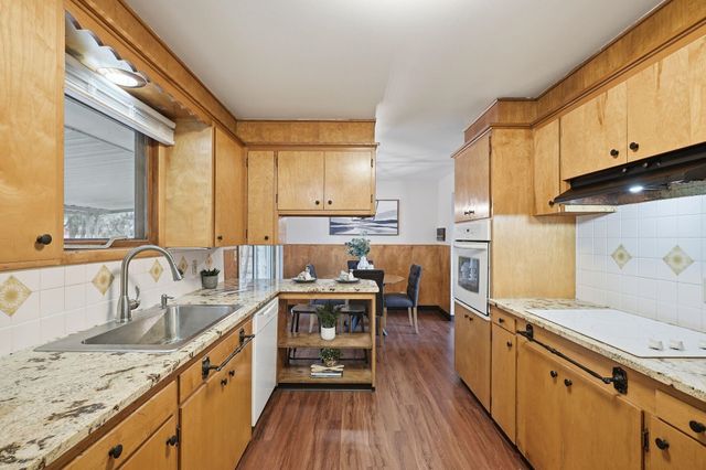 11822 E 15th Ave, Spokane Valley, WA 99206