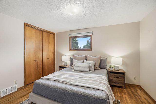 11822 E 15th Ave, Spokane Valley, WA 99206