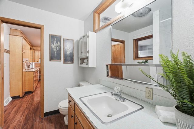 11822 E 15th Ave, Spokane Valley, WA 99206