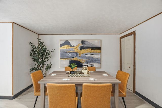 11822 E 15th Ave, Spokane Valley, WA 99206