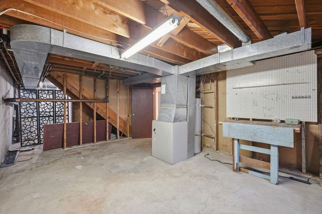 11822 E 15th Ave, Spokane Valley, WA 99206