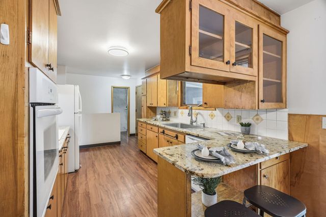 11822 E 15th Ave, Spokane Valley, WA 99206