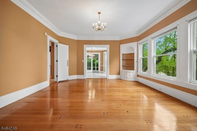 241 N Ridgewood Road, South Orange Village Twp., NJ 07079