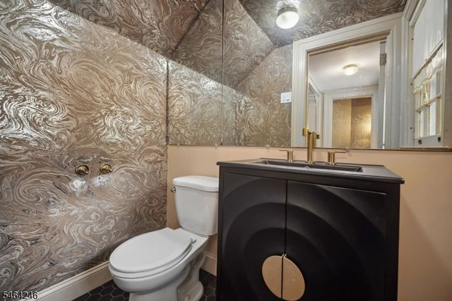 241 N Ridgewood Road, South Orange Village Twp., NJ 07079