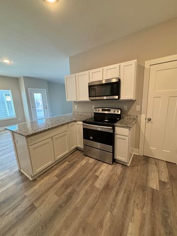 2515-2513 W 55th St N, Wichita, KS 67204