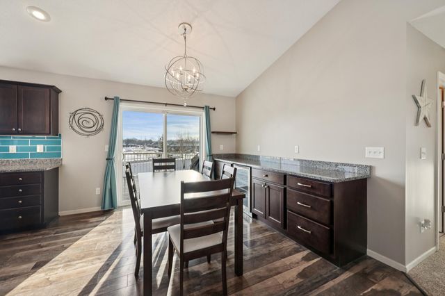 5357 Credit River Road SE, Prior Lake, MN 55372