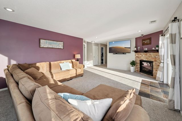 5357 Credit River Road SE, Prior Lake, MN 55372