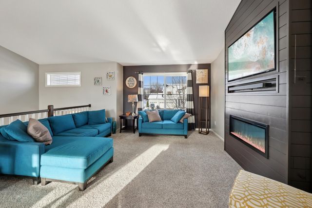 5357 Credit River Road SE, Prior Lake, MN 55372