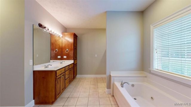 1457 Old Ware Road, Wetumpka, AL 36093