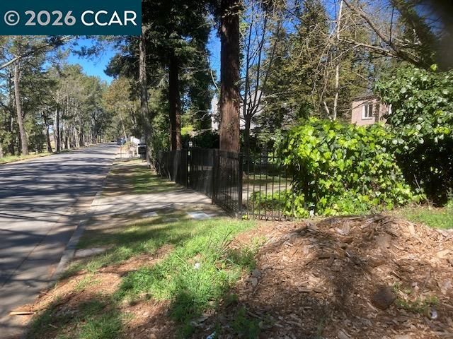 0 Skyline Blvd., Oakland, CA 94619