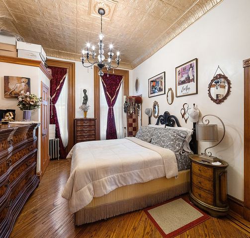 109 Lincoln Place, New York City, NY 11217