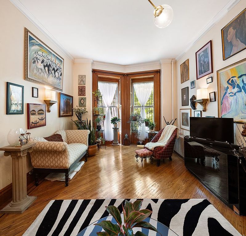 109 Lincoln Place, New York City, NY 11217