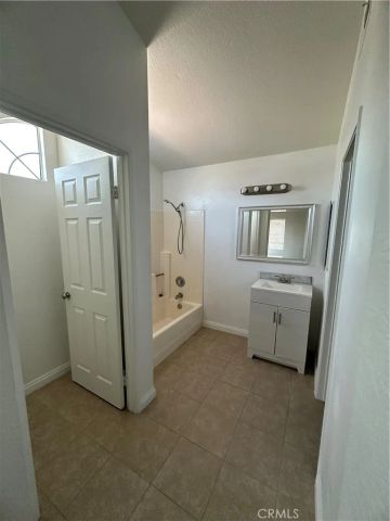 39925 FALCON WAY, Murrieta, CA 92562