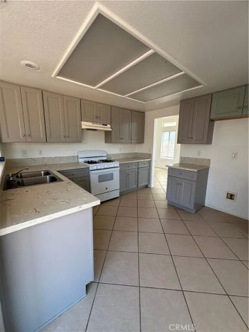 39925 FALCON WAY, Murrieta, CA 92562