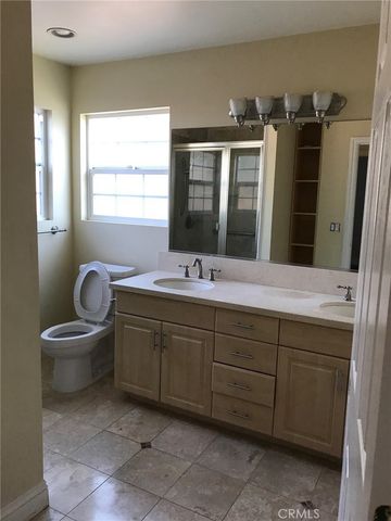 18622 Kamstra Avenue, Cerritos, CA 90703