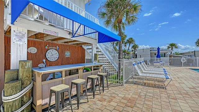 36 TWIN SHORES BOULEVARD, Longboat Key, FL 34228