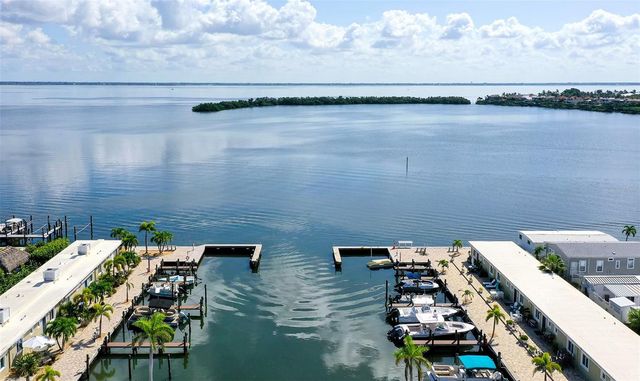 36 TWIN SHORES BOULEVARD, Longboat Key, FL 34228