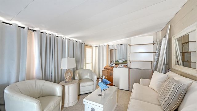 36 TWIN SHORES BOULEVARD, Longboat Key, FL 34228