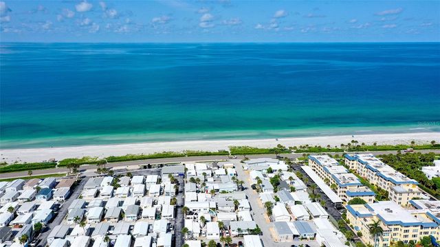36 TWIN SHORES BOULEVARD, Longboat Key, FL 34228