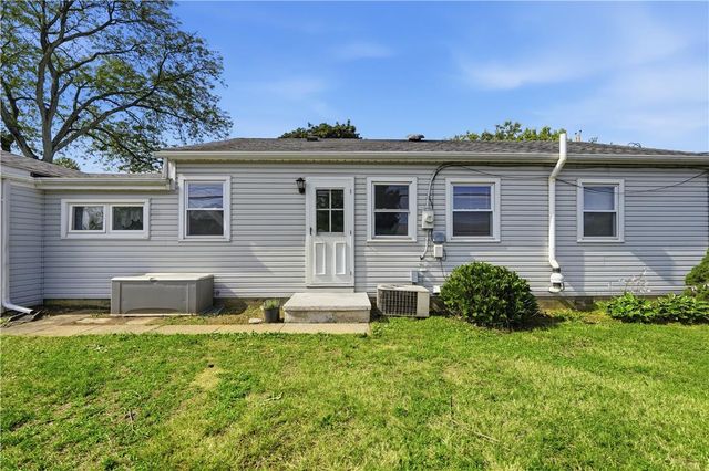 4251 Oakleigh Road, South Whitehall Twp, PA 18104