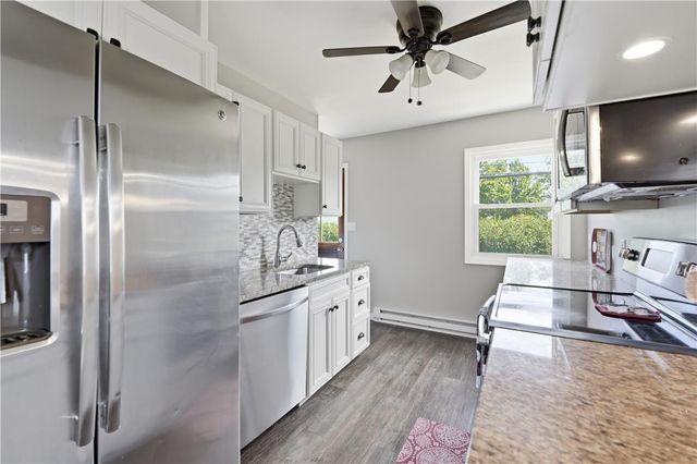 4251 Oakleigh Road, South Whitehall Twp, PA 18104