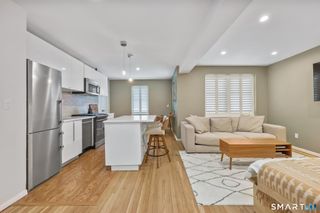 52 Lafayette Place 1F, Greenwich, CT 06830