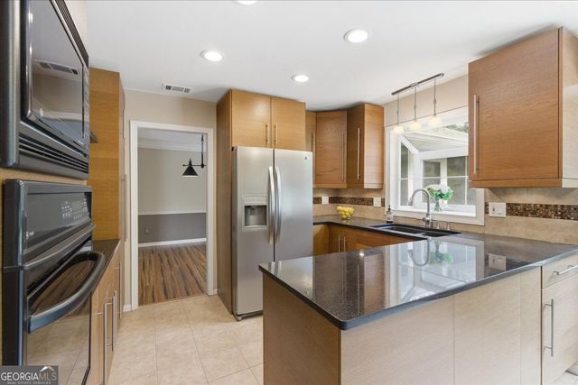 2178 Carlyle Drive NE, Marietta, GA 30062