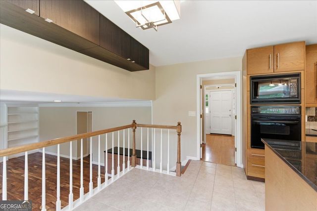 2178 Carlyle Drive NE, Marietta, GA 30062
