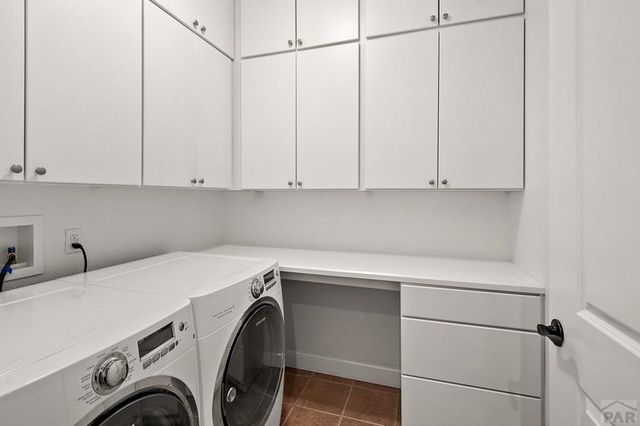 1908 Lynda Lane, Pueblo, CO 81008