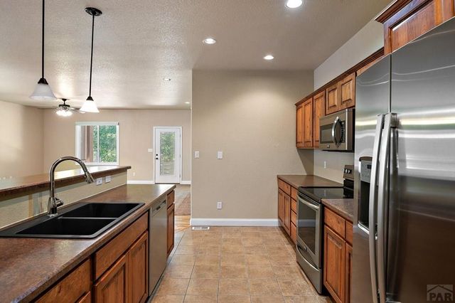 1908 Lynda Lane, Pueblo, CO 81008