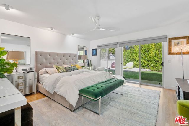 12004 Briarvale Lane, Studio City (los Angeles), CA 91604