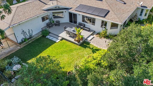 12004 Briarvale Lane, Studio City (los Angeles), CA 91604